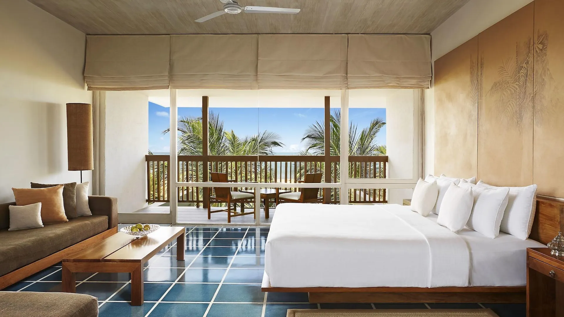 Hotel Jetwing Blue Negombo Resort