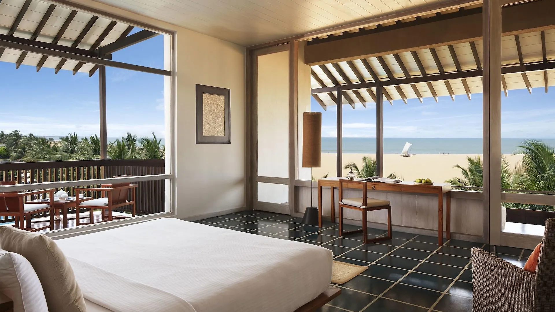 Hotel Jetwing Blue Negombo Resort