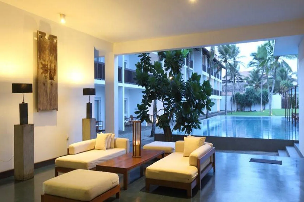 Hotel Jetwing Blue Negombo 5*,