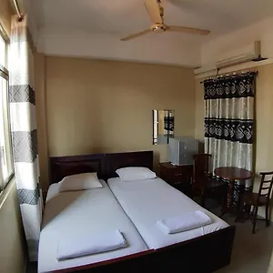 2* Hotel City Hotel